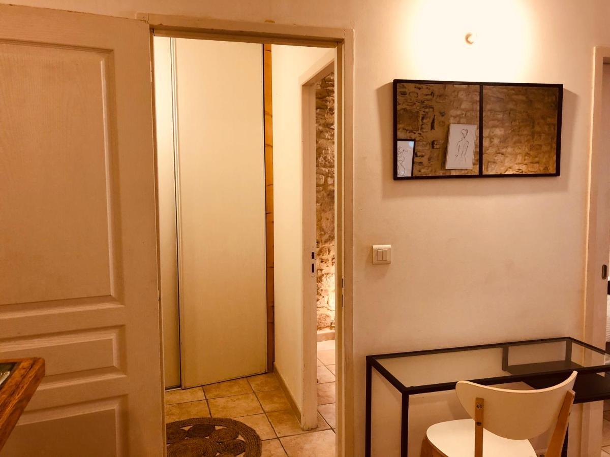 Le Moka Charmant Appartement Au Coeur De Ville นีมส์ ภายนอก รูปภาพ